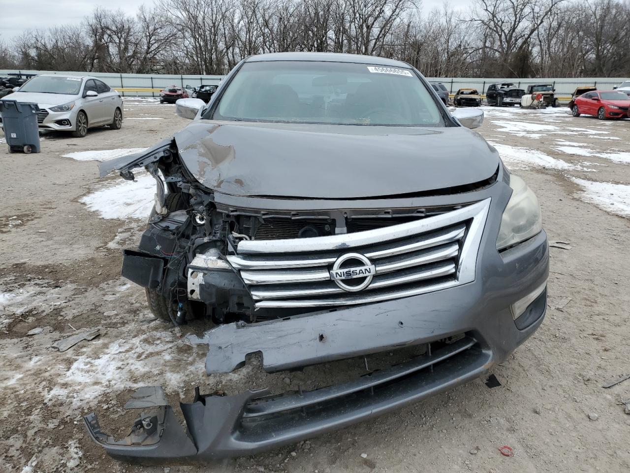 2015 Nissan Altima - Image 5