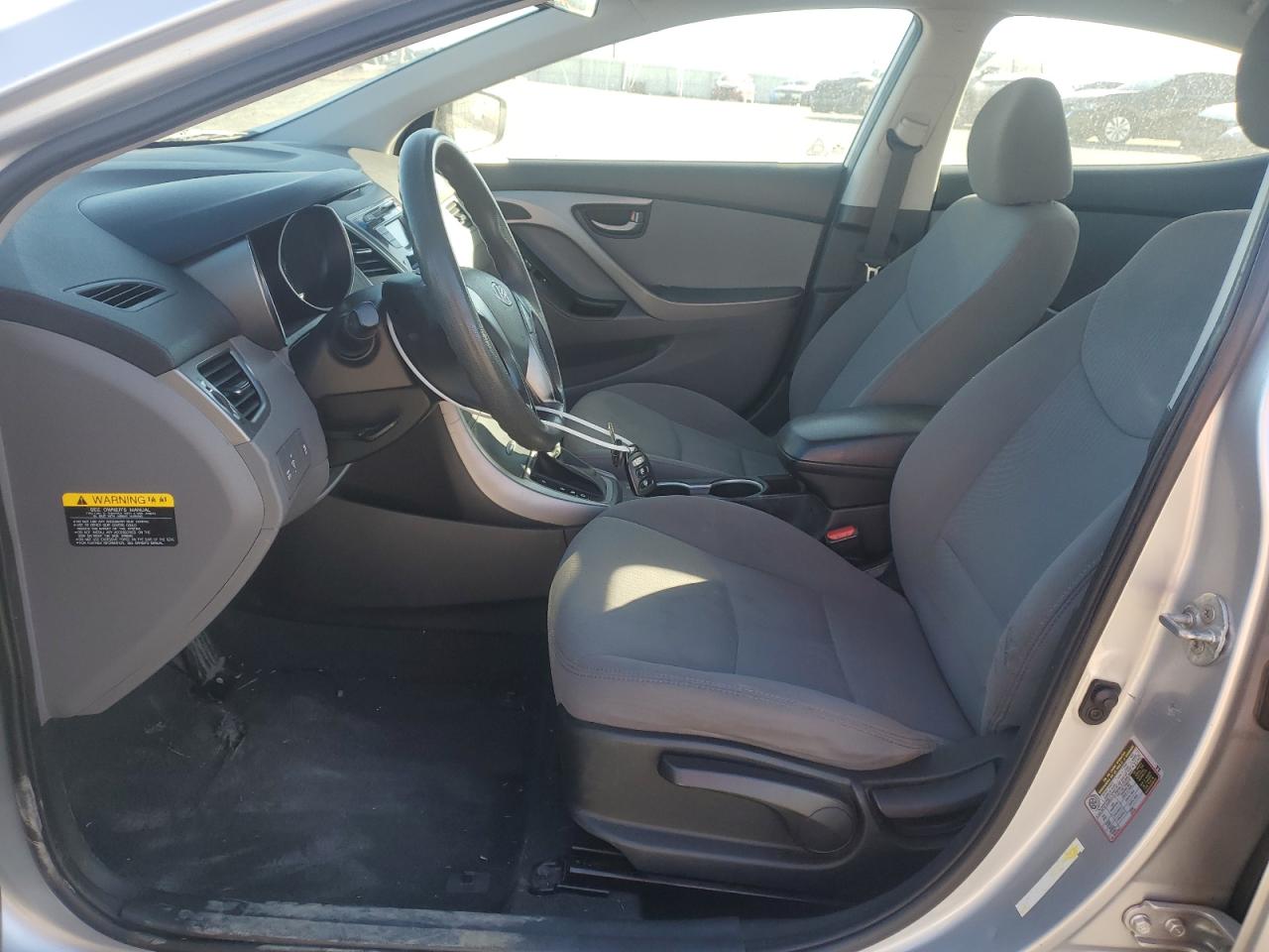 2014 Hyundai Elantra - Image 7