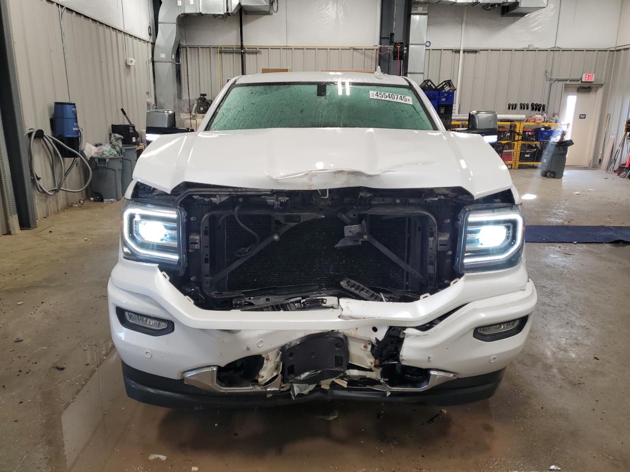 2016 GMC Sierra - Image 5