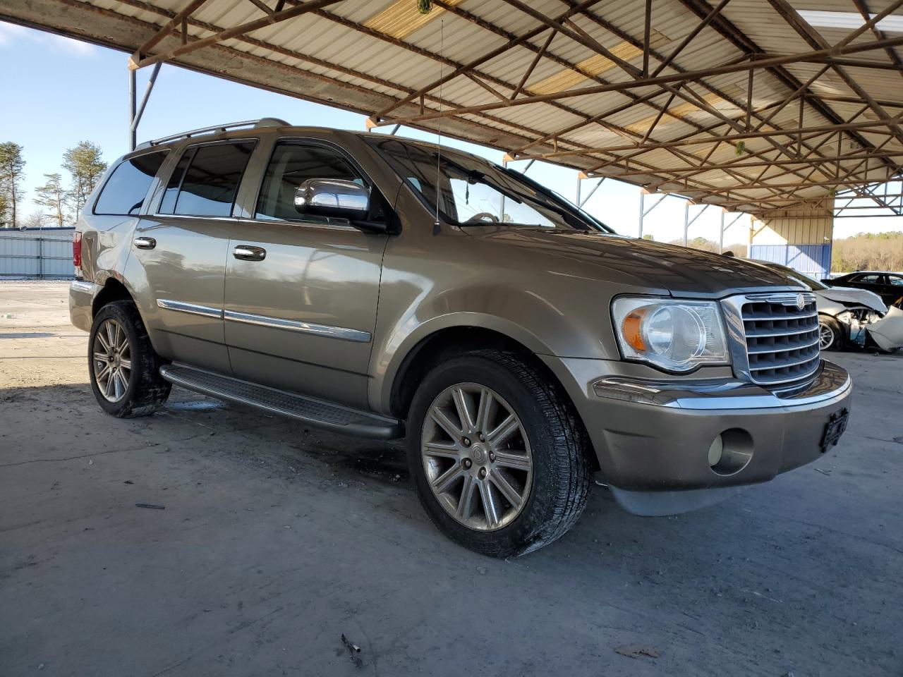 2007 Chrysler Aspen - Image 4