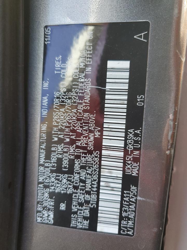 2006 Toyota Sequoia - Image 14