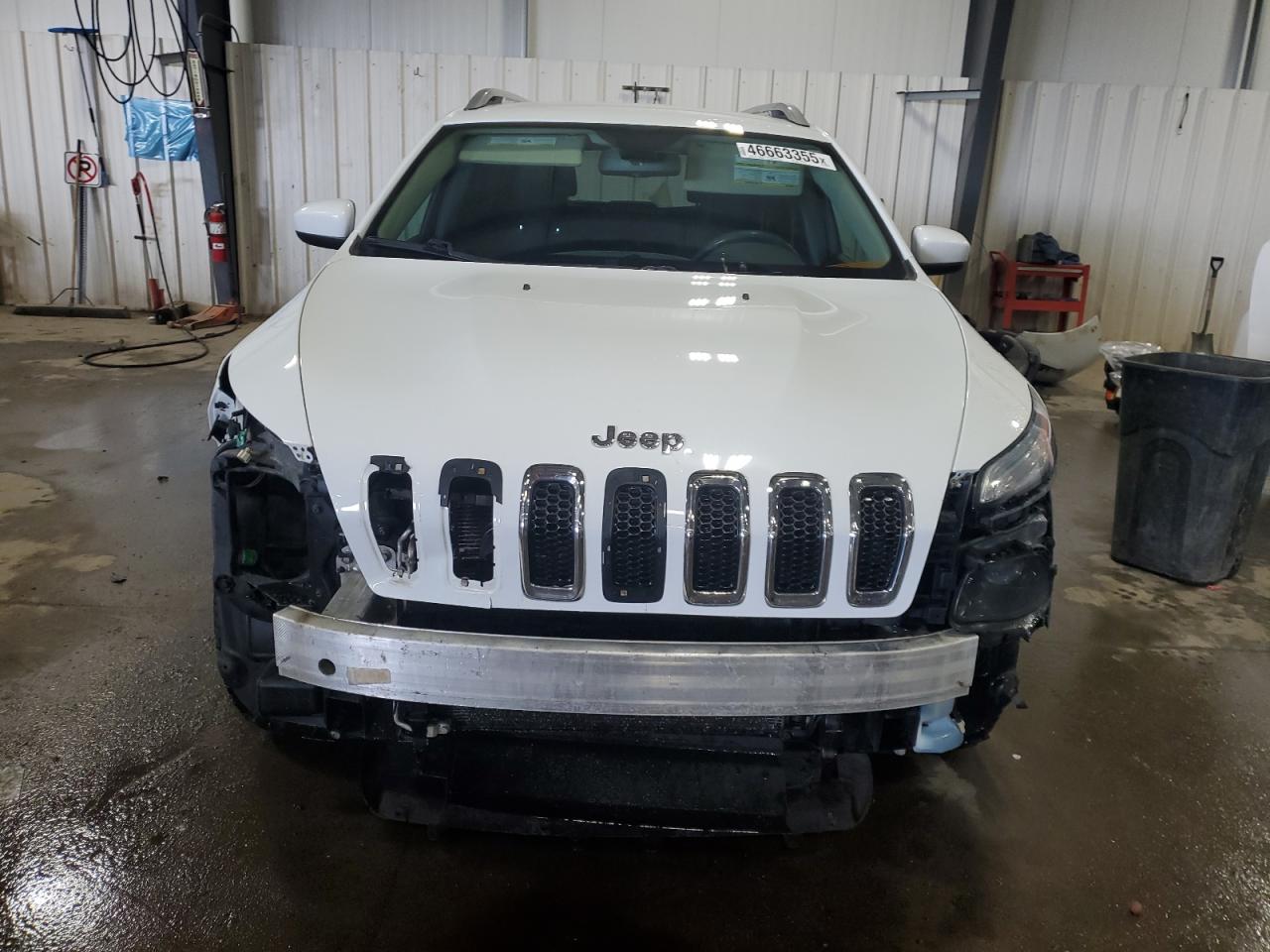 2015 Jeep Grand Cherokee - Image 5