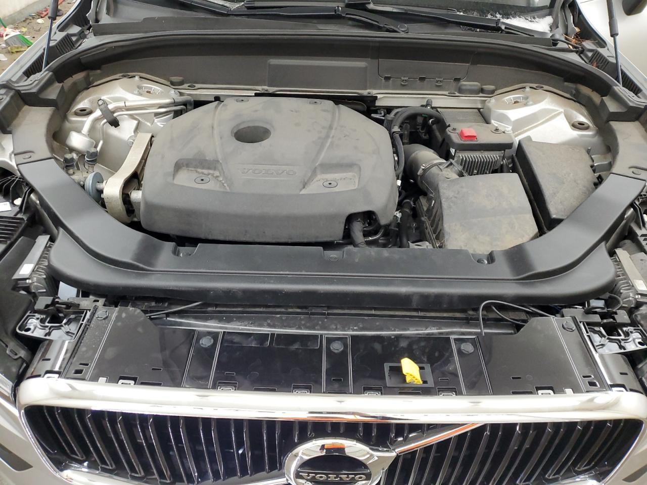 2021 Volvo XC60 - Image 12