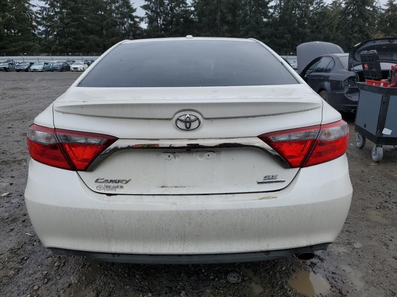 2016 Toyota Camry - Image 6