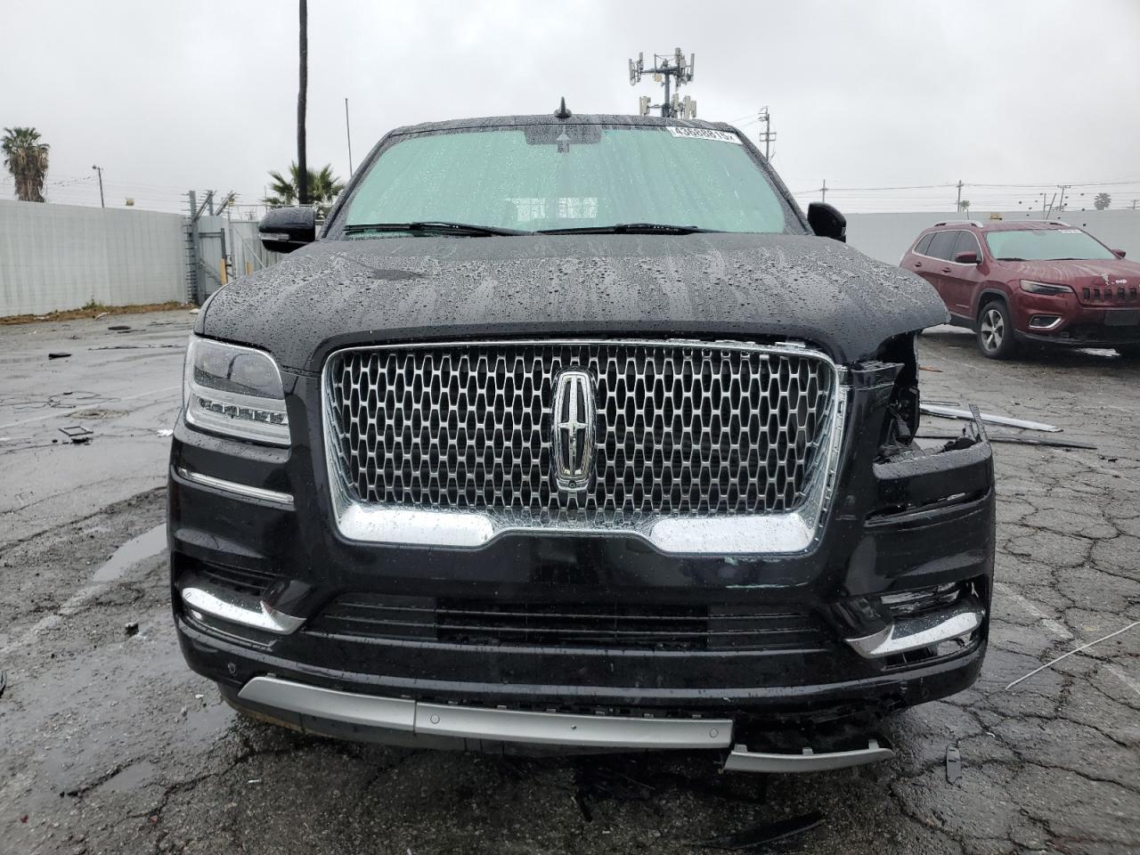 2021 Lincoln Navigator - Image 5