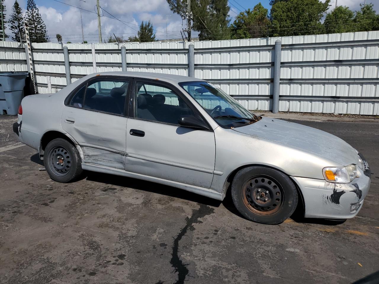 2001 Toyota Corolla - Image 4