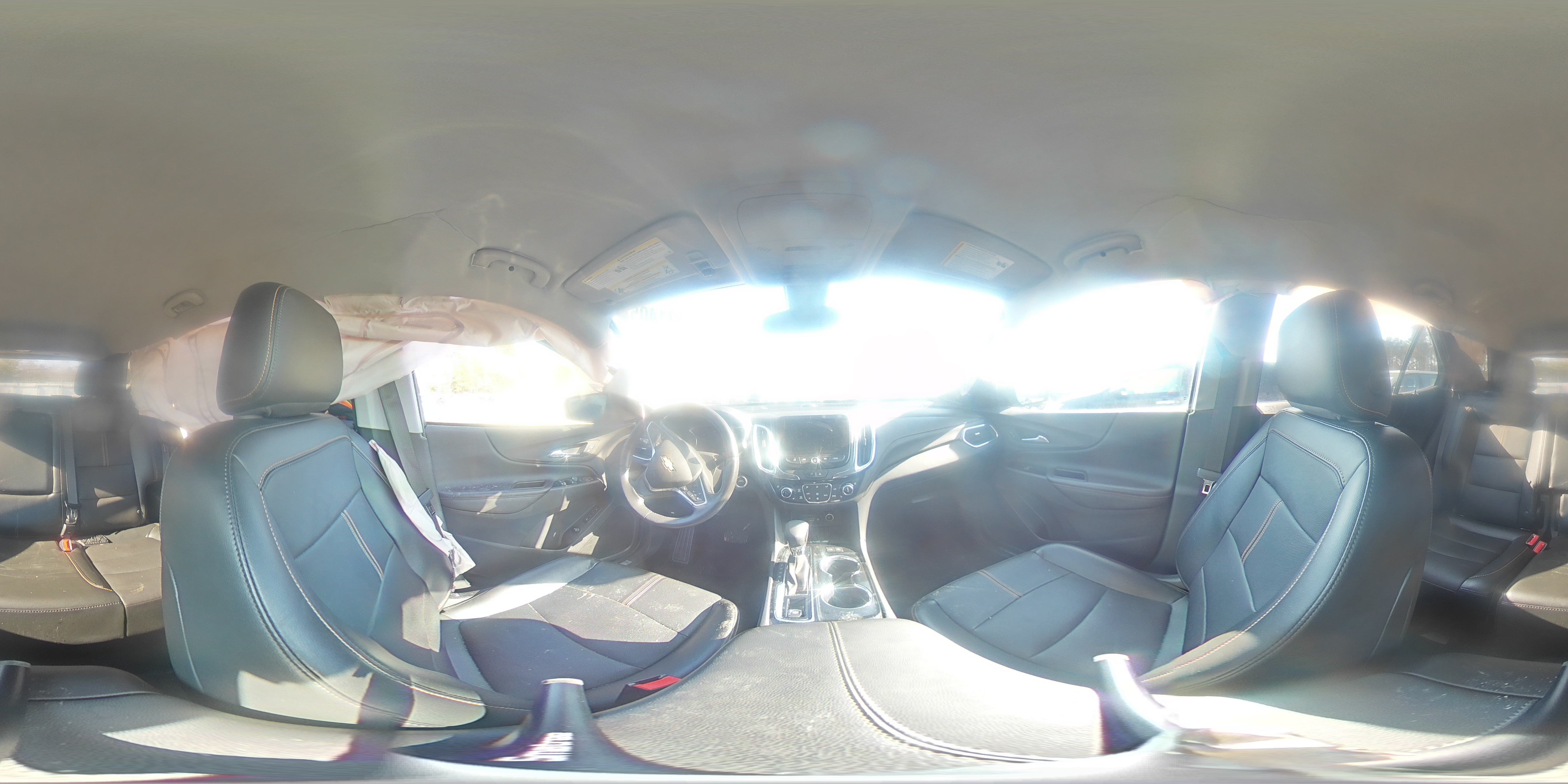 2022 Chevrolet Equinox - Image 14