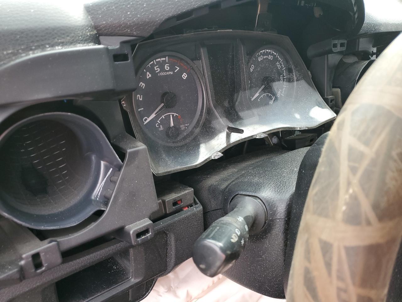 2016 Toyota Tacoma - Image 9