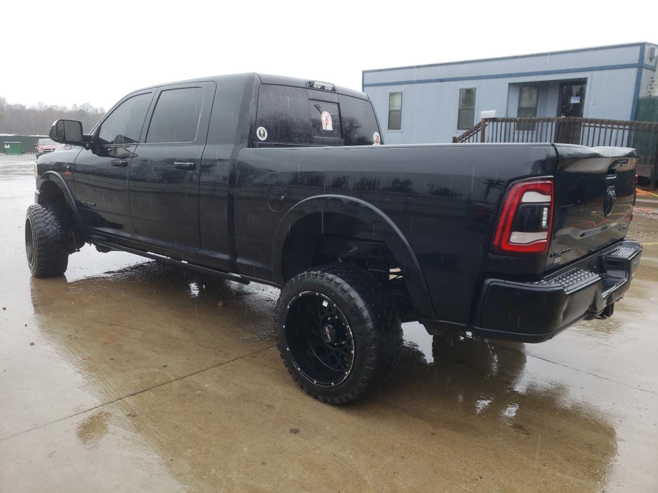 2020 RAM 2500 - Image 2