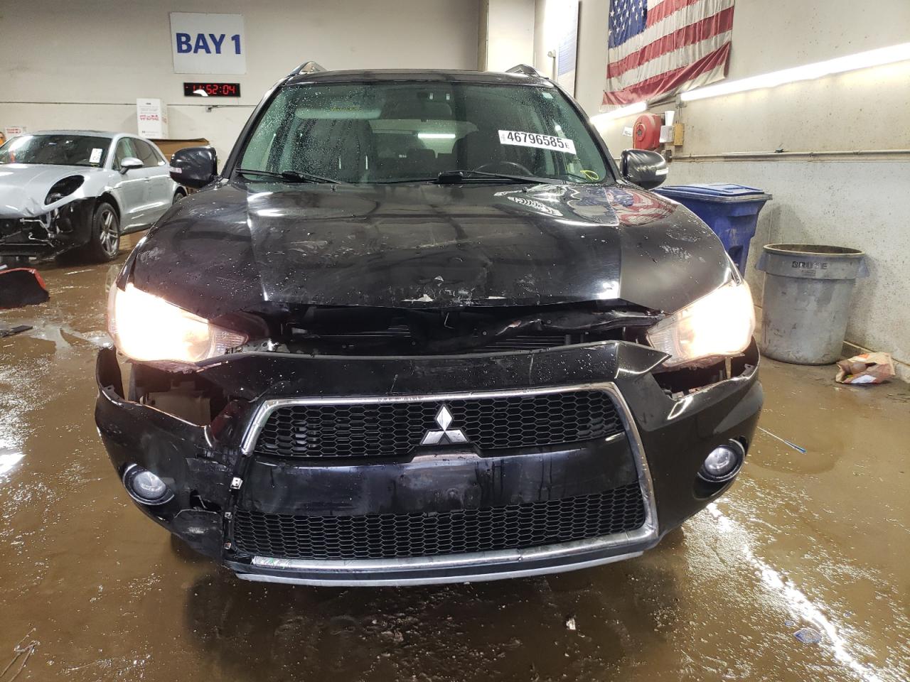 2010 Mitsubishi Outlander - Image 5