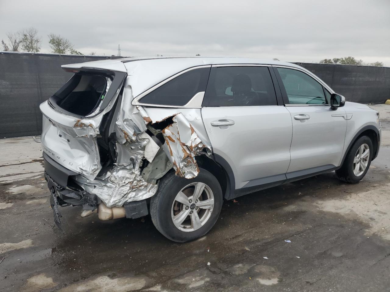 2021 Kia Sorento - Image 3