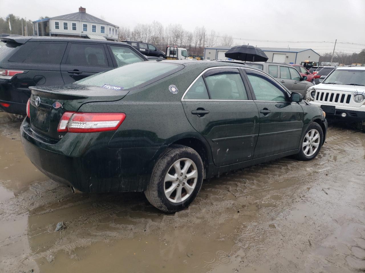 2011 Toyota Camry - Image 3