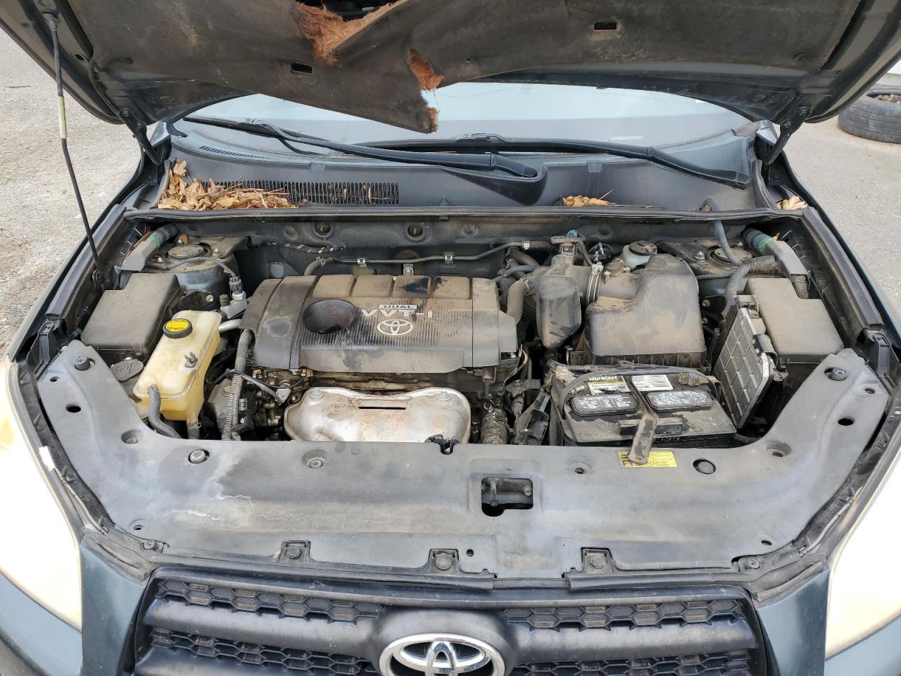 2010 Toyota RAV 4 - Image 12