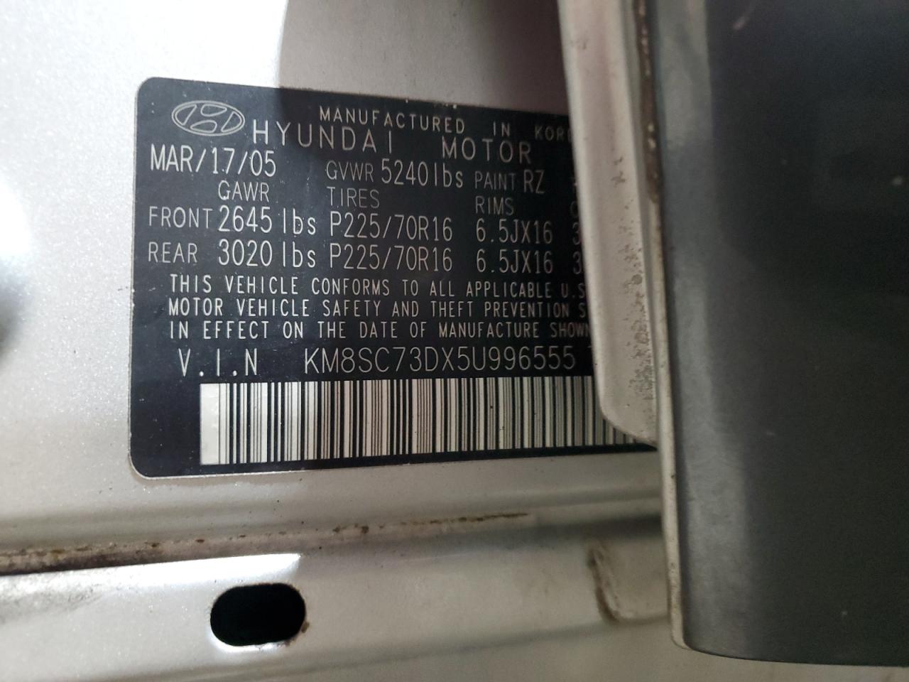 2005 Hyundai Santa Fe - Image 14