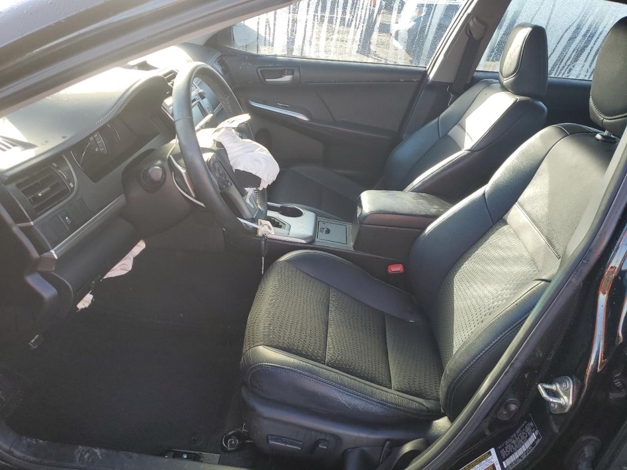 2014 Toyota Camry - Image 7