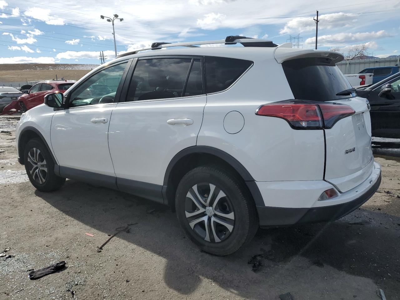2018 Toyota RAV 4 - Image 2
