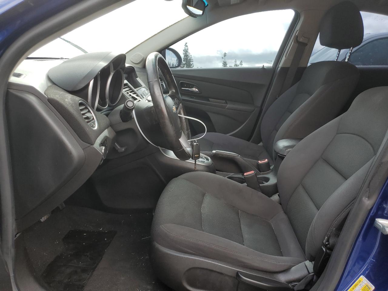 2013 Chevrolet Cruze - Image 7