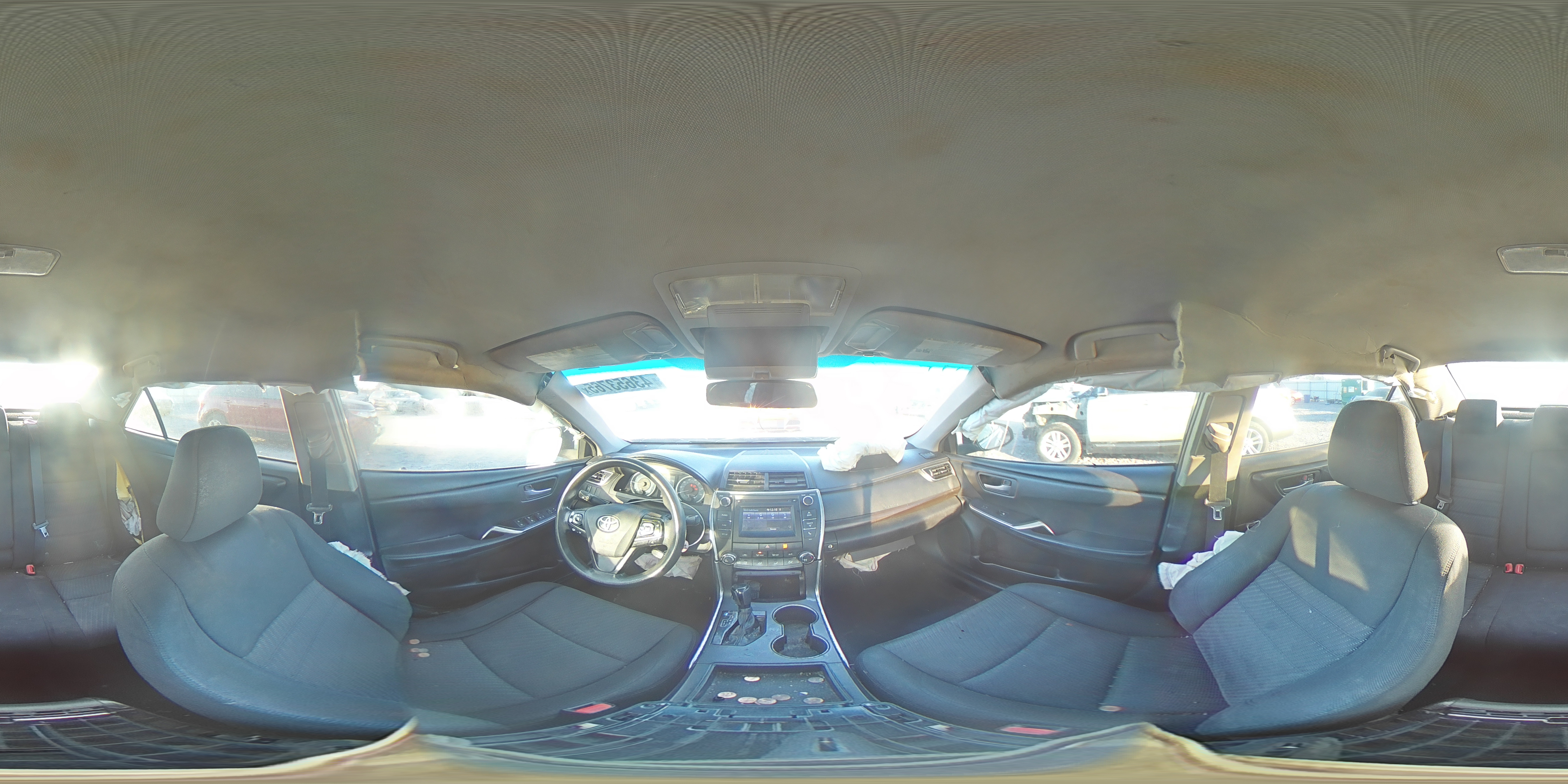 2016 Toyota Camry - Image 12