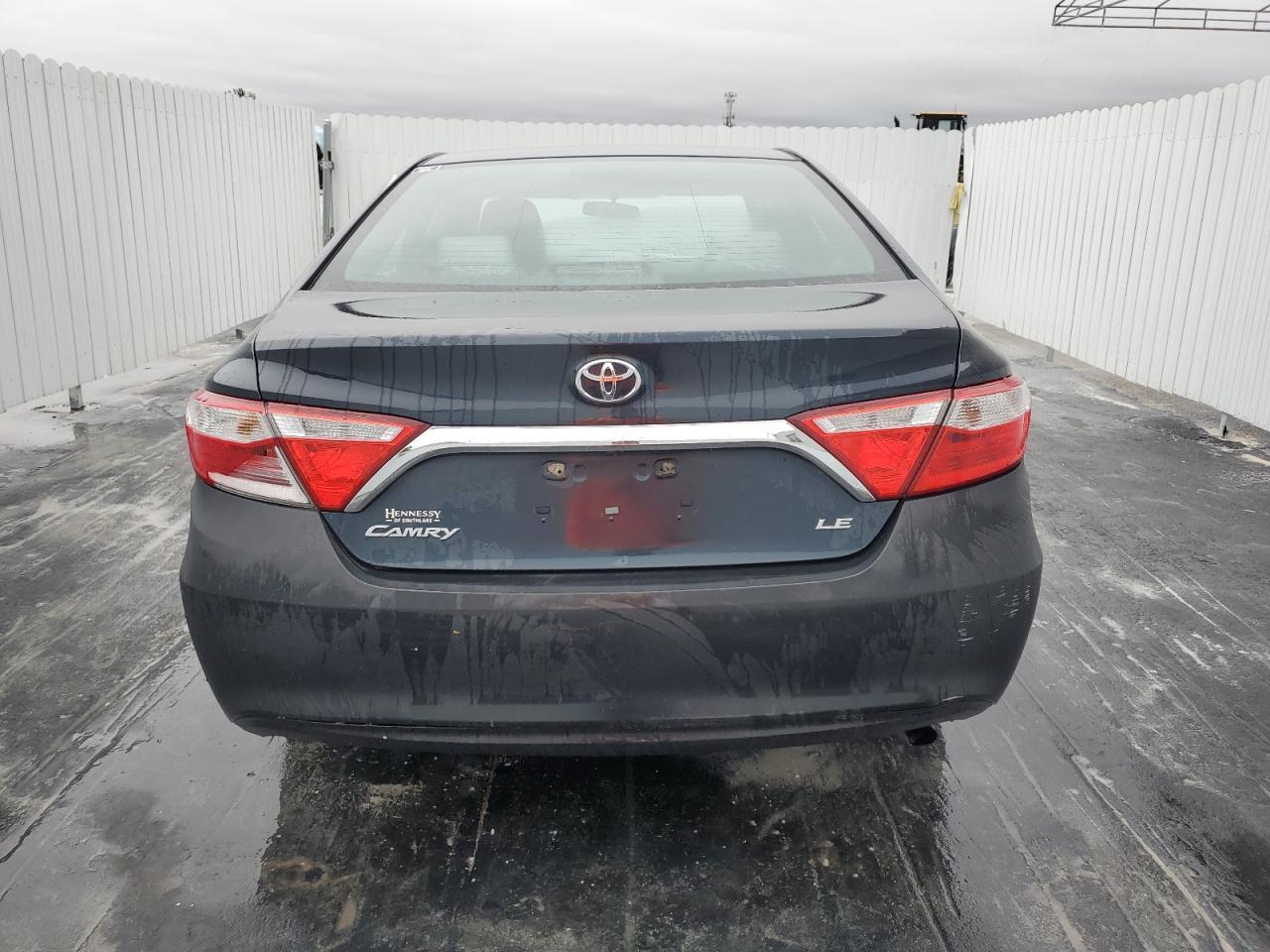 2016 Toyota Camry - Image 6