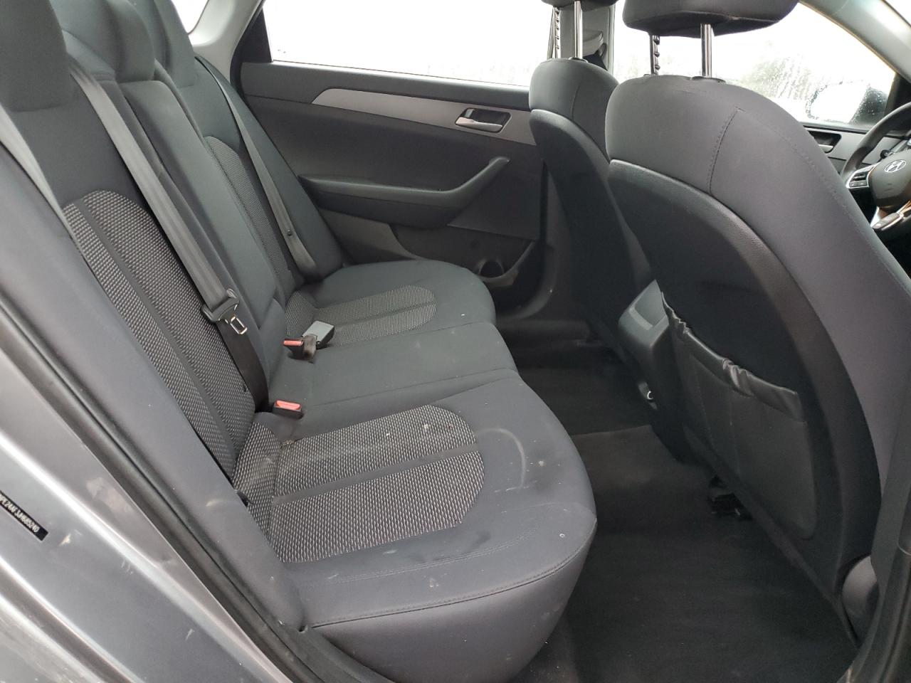 2018 Hyundai Sonata - Image 11