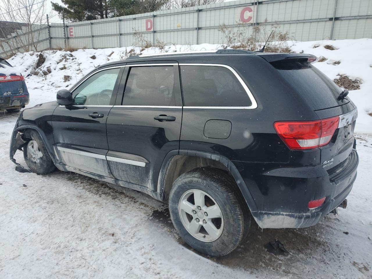 2012 Jeep Grand Cherokee - Image 2