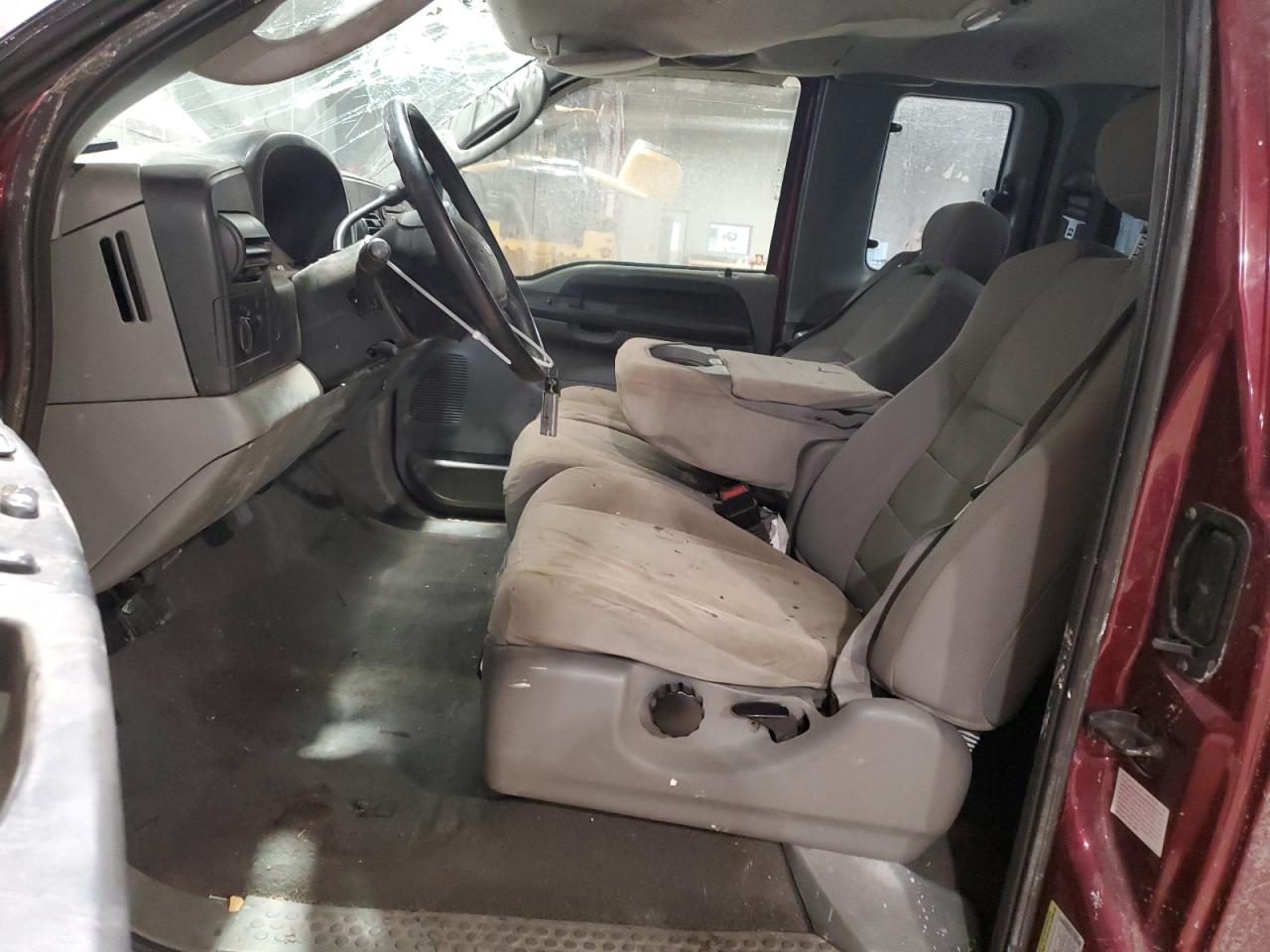 2005 Ford F250 - Image 7