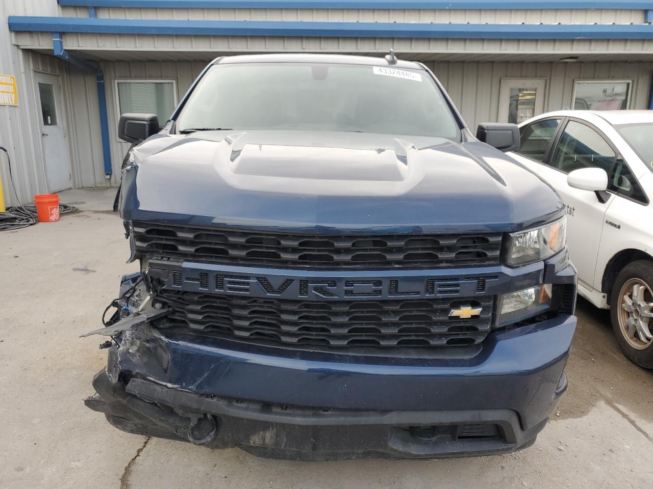 2021 Chevrolet Silverado - Image 5