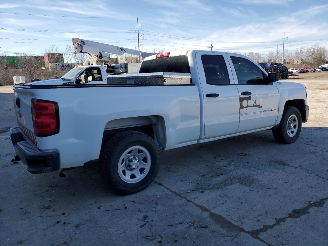 2015 Chevrolet Silverado - Image 3