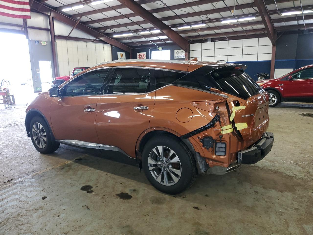 2015 Nissan Murano - Image 2