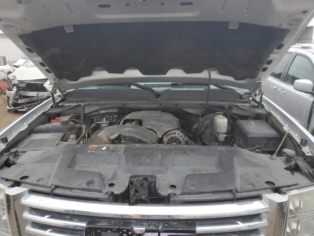 2012 GMC Sierra - Image 11