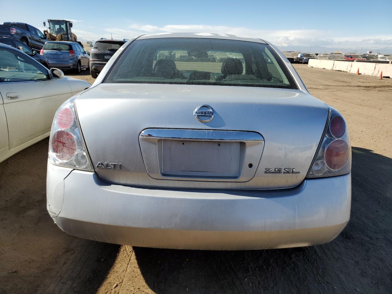 2005 Nissan Altima - Image 6