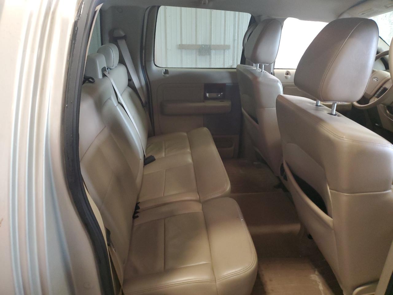 2006 Ford F-150 - Image 10