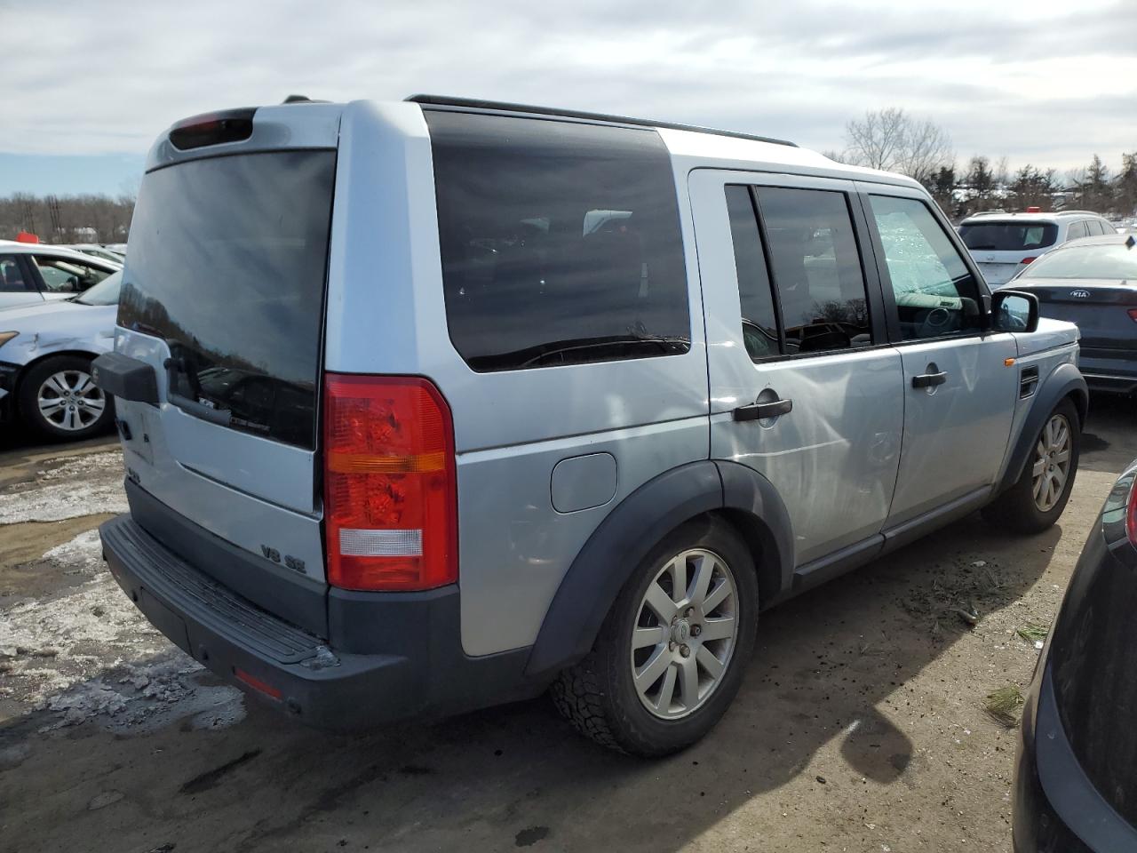 2006 Land Rover LR3 - Image 3