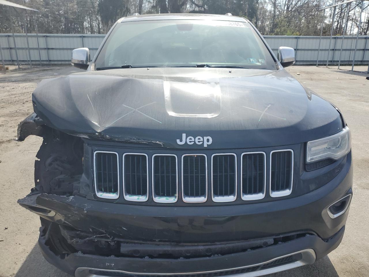 2014 Jeep Grand Cherokee - Image 12