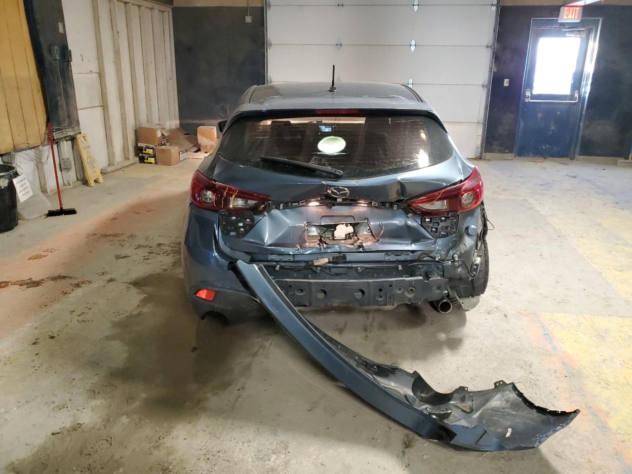 2016 Mazda 3 - Image 6