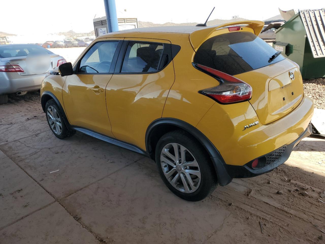 2015 Nissan Juke - Image 2