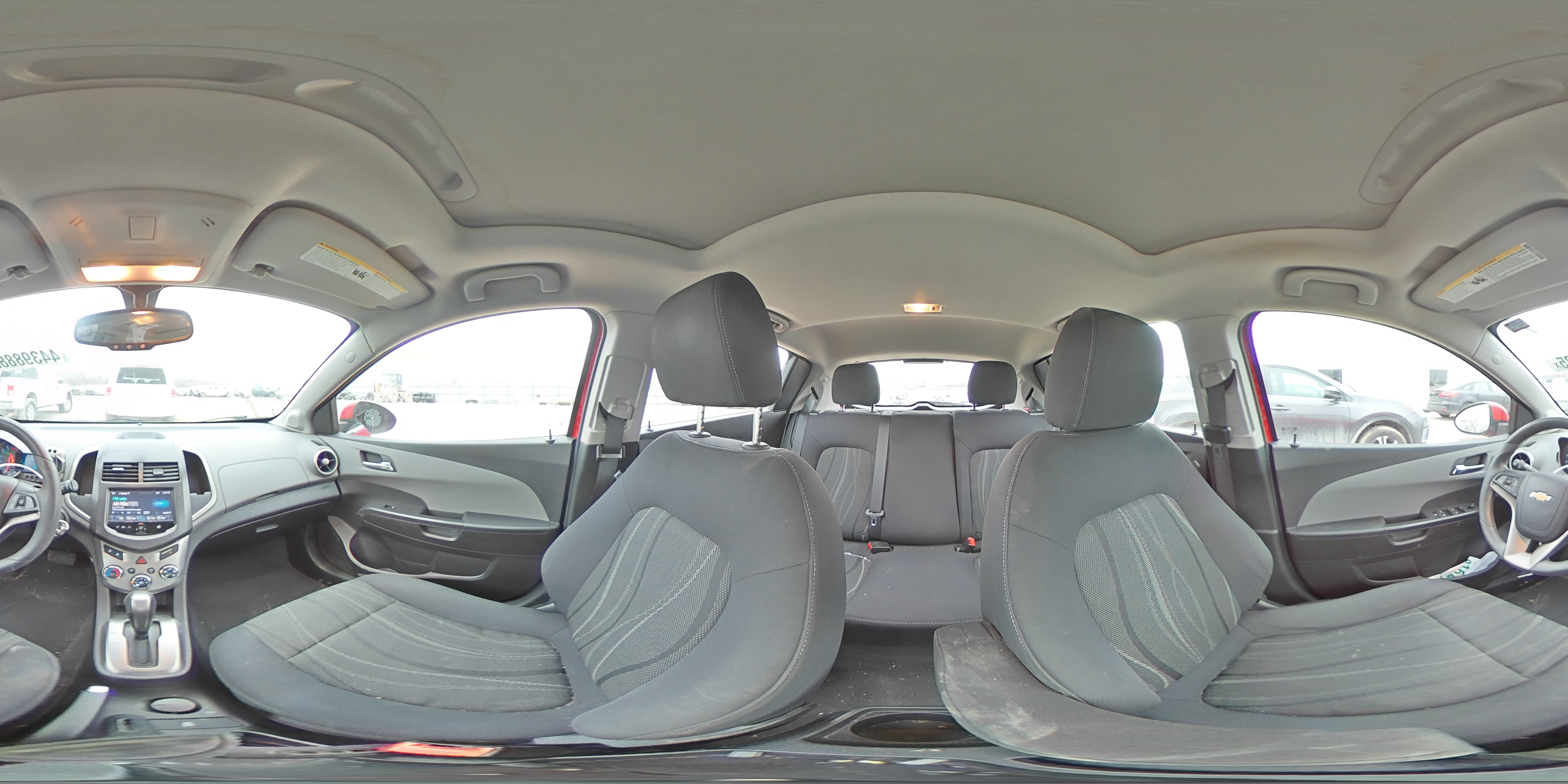 2014 Chevrolet Sonic - Image 13