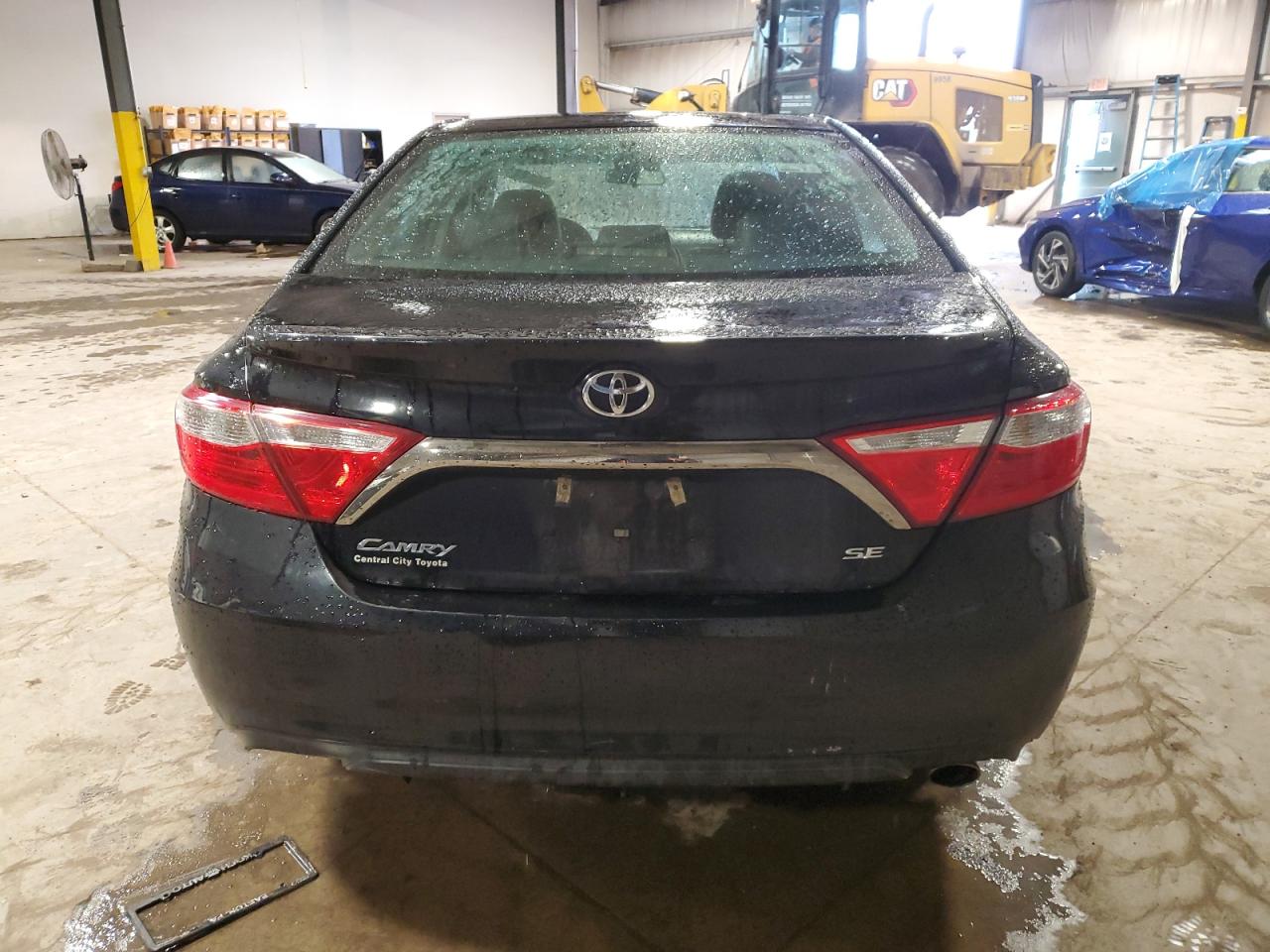 2015 Toyota Camry - Image 6