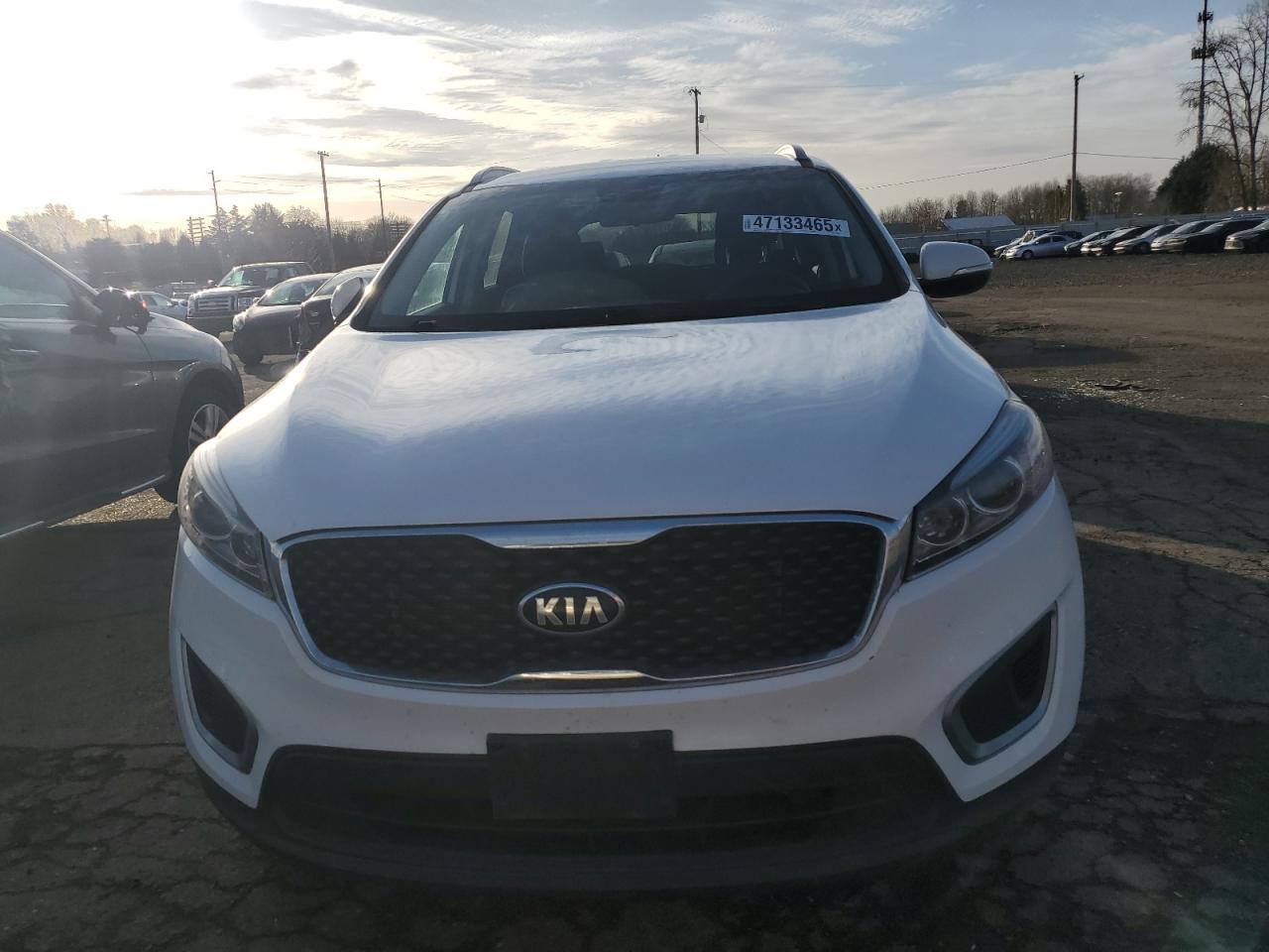2016 Kia Sorento - Image 5