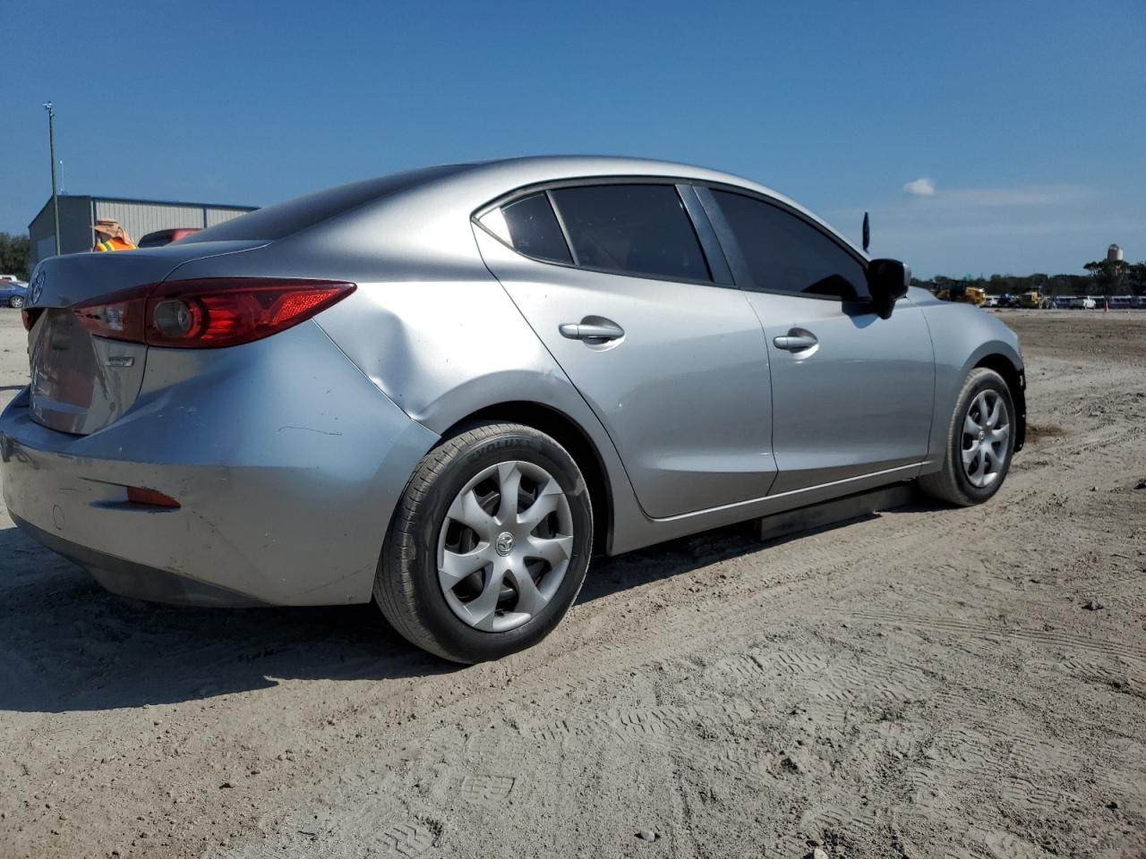 2015 Mazda 3 - Image 3