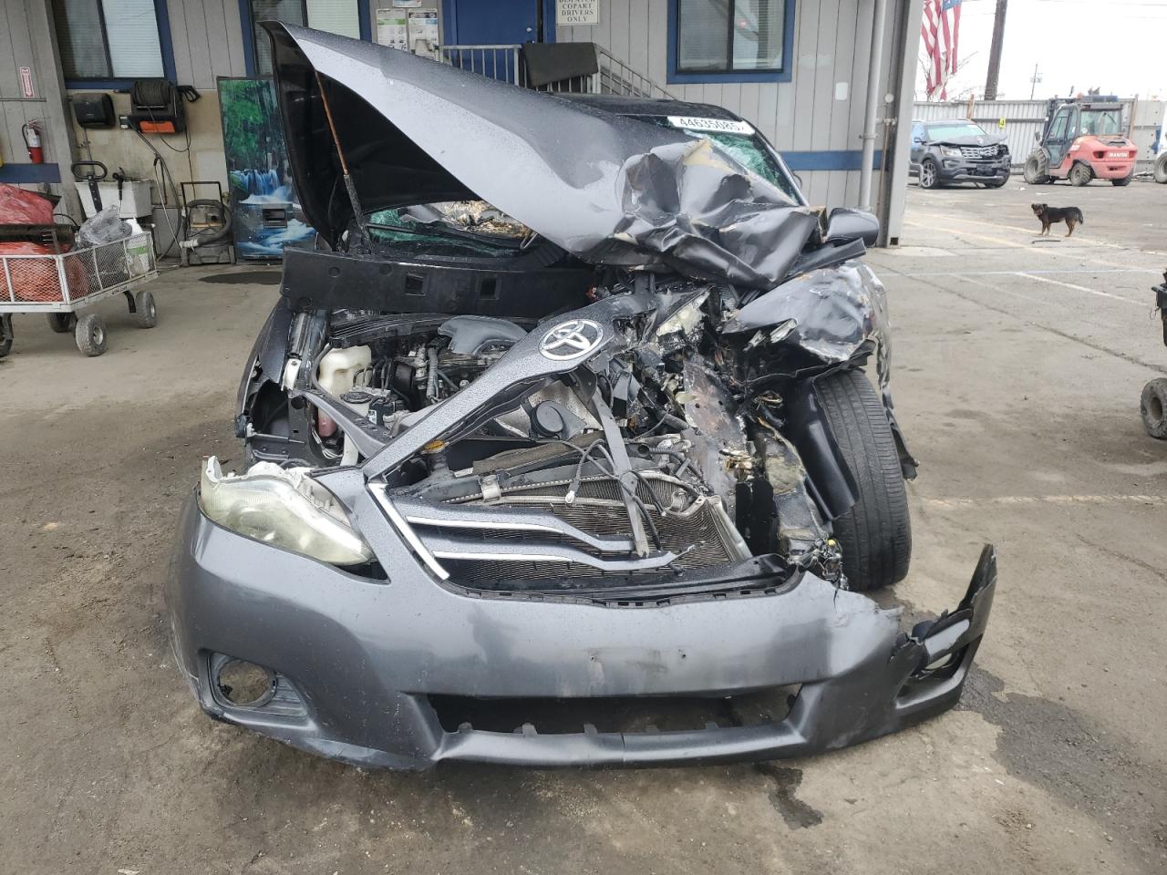 2011 Toyota Camry - Image 5