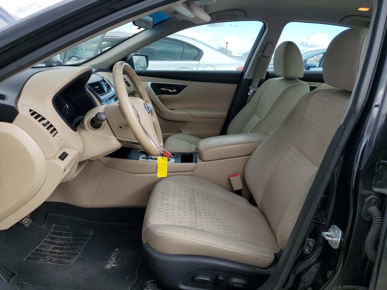 2017 Nissan Altima - Image 7