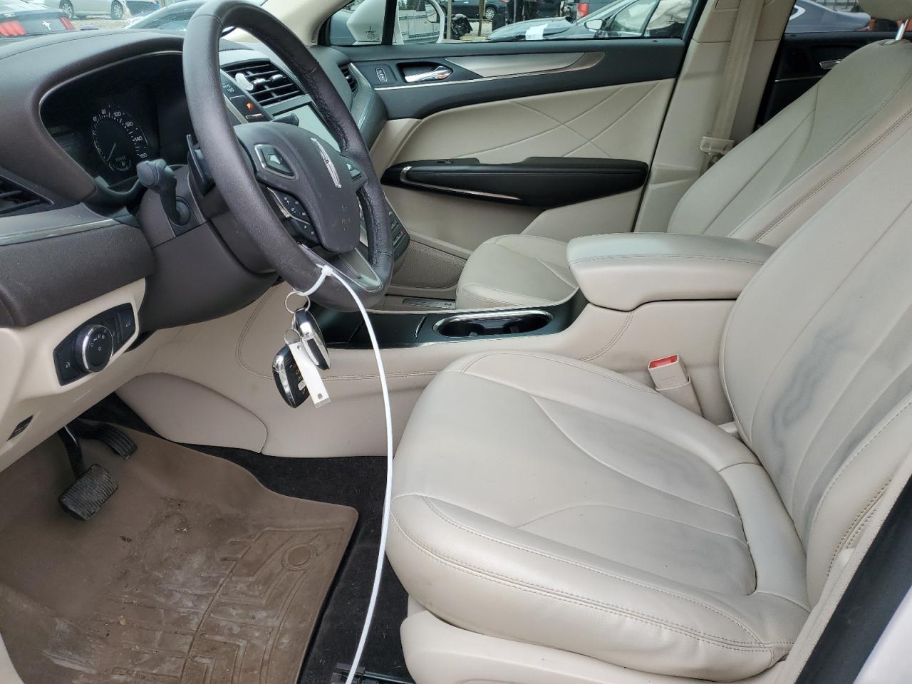 2017 Lincoln MKC - Image 7