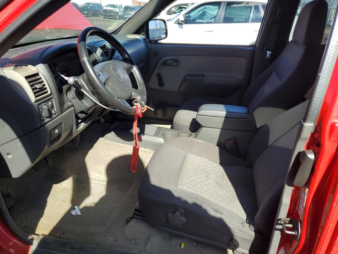 2005 GMC Canyon - Image 7