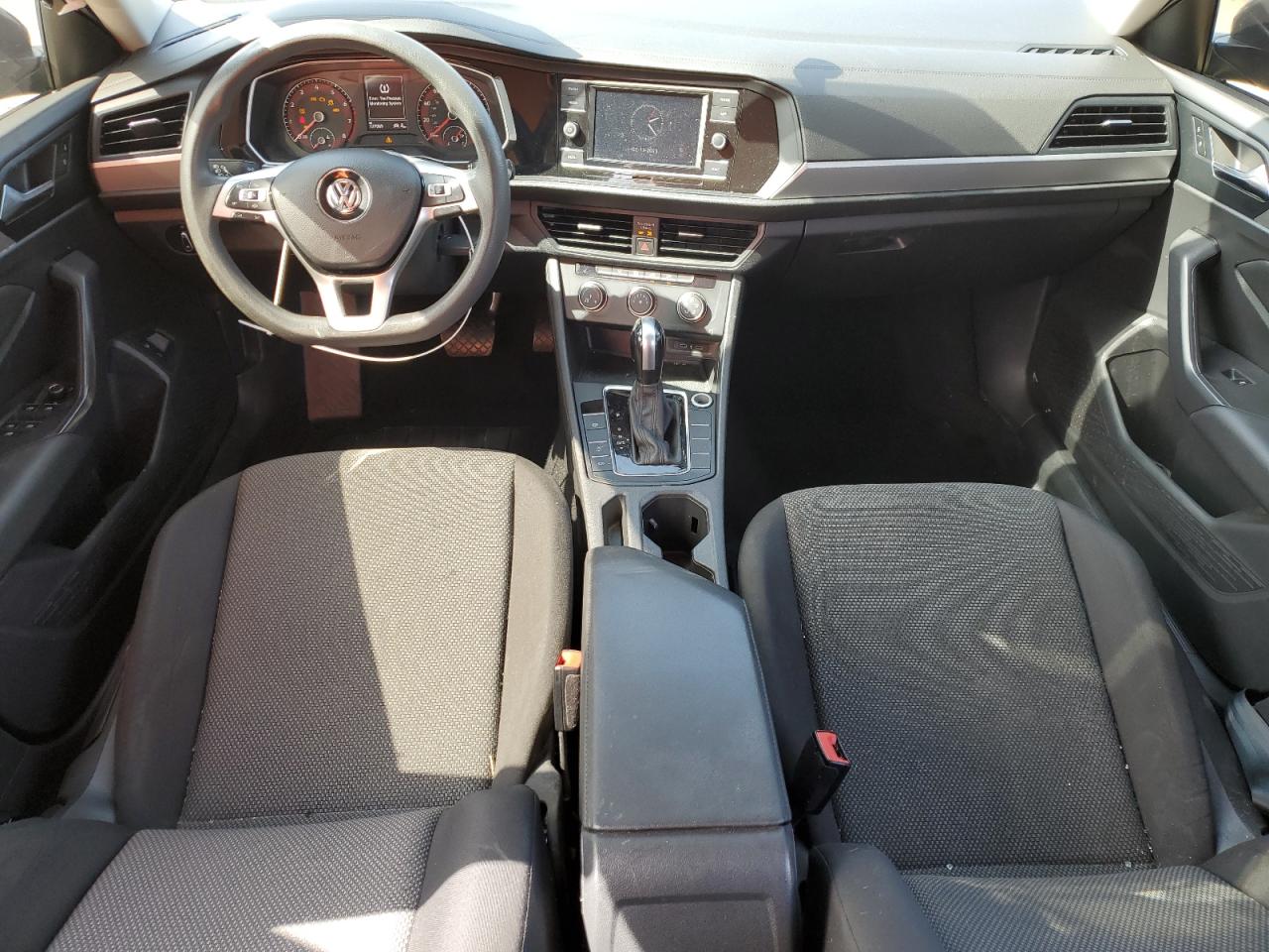 2021 Volkswagen Jetta - Image 8