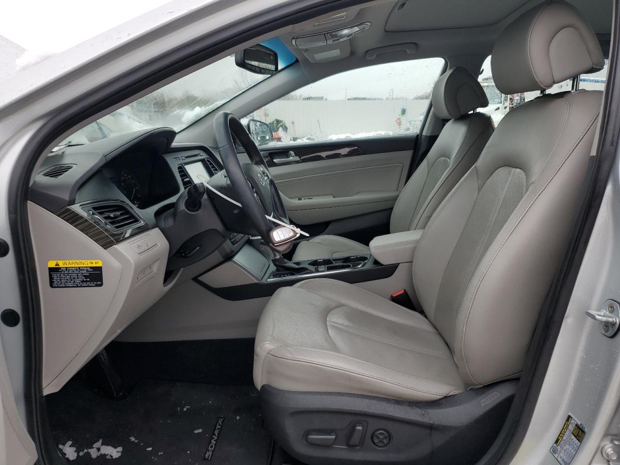 2017 Hyundai Sonata - Image 7