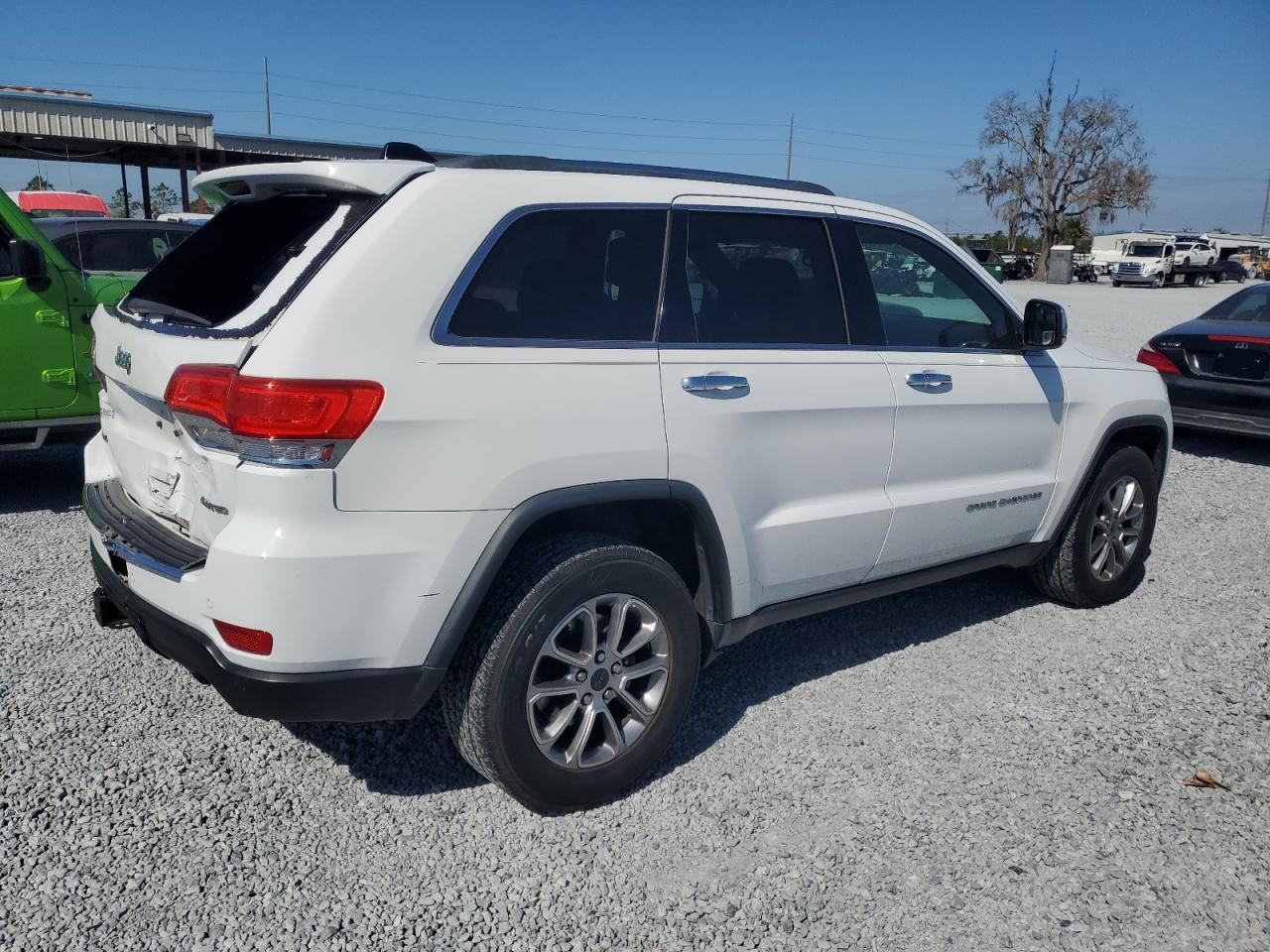 2015 Jeep Grand Cherokee - Image 3