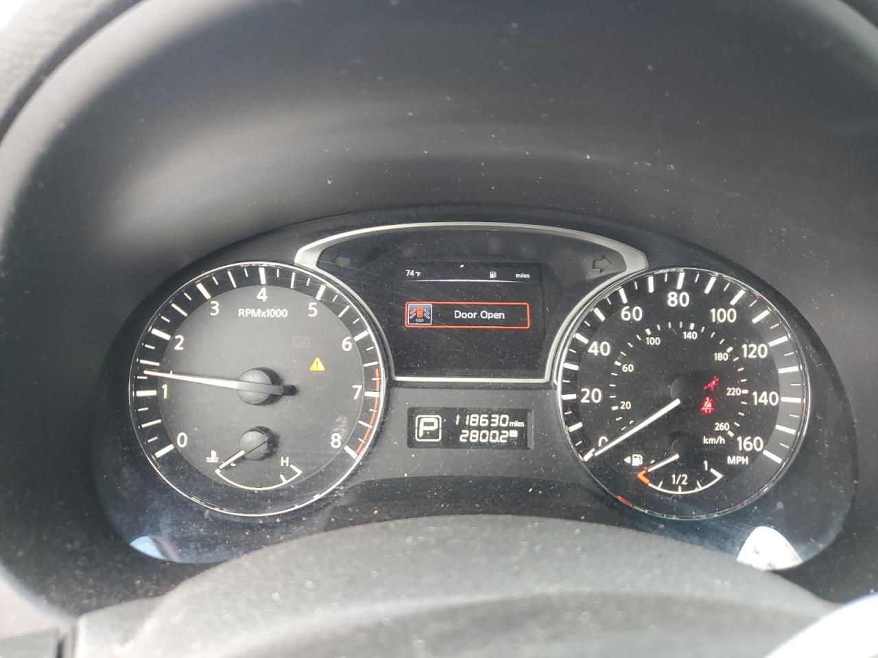 2015 Nissan Altima - Image 9