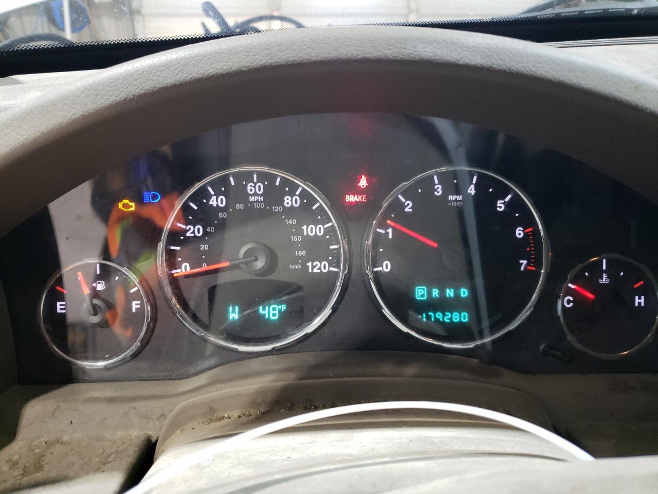 2009 Jeep Liberty (North America) - Image 9