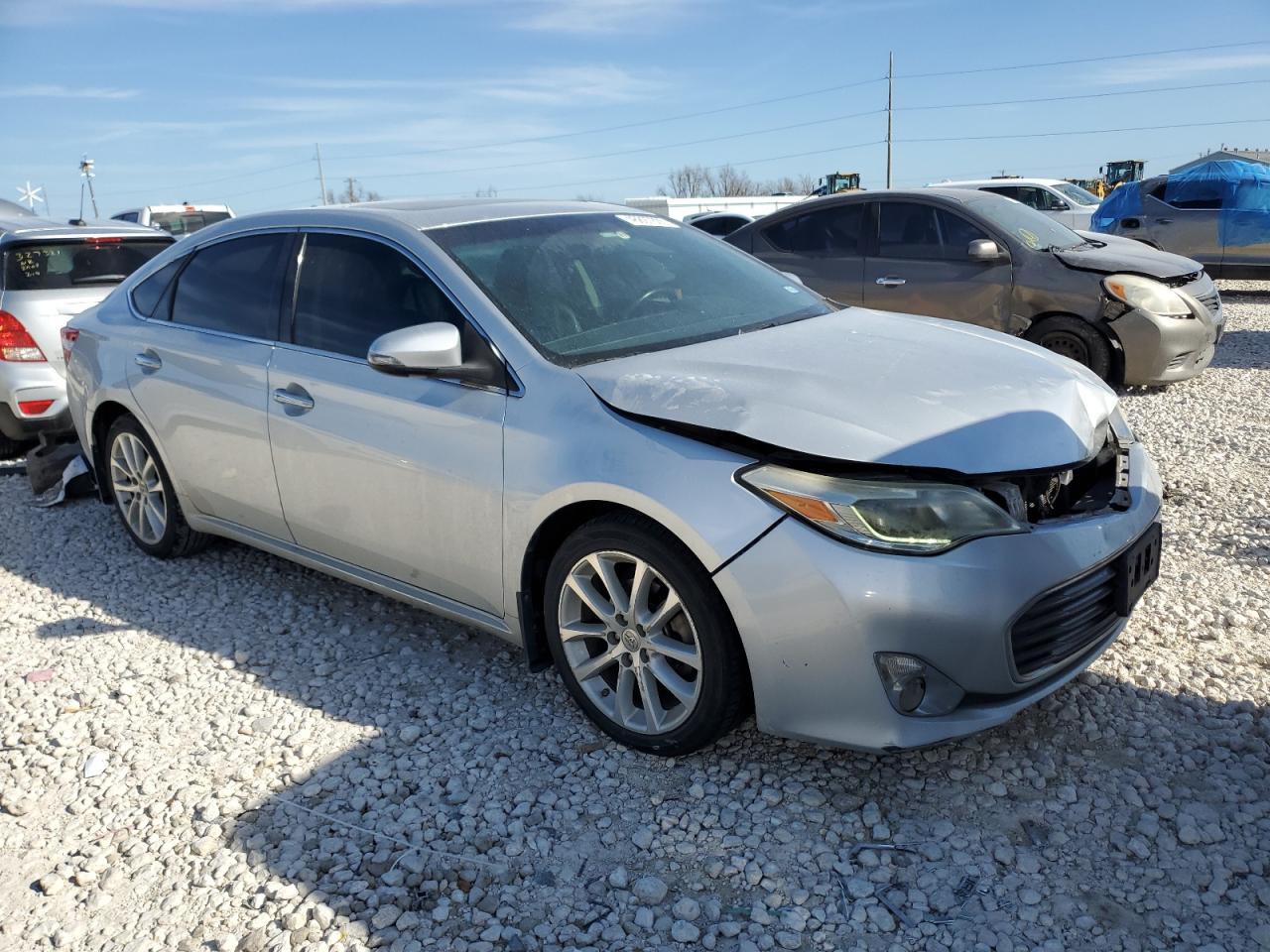 2013 Toyota Avalon - Image 4